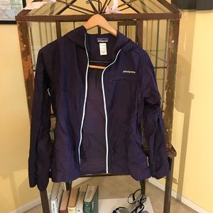 Patagonia windbreaker